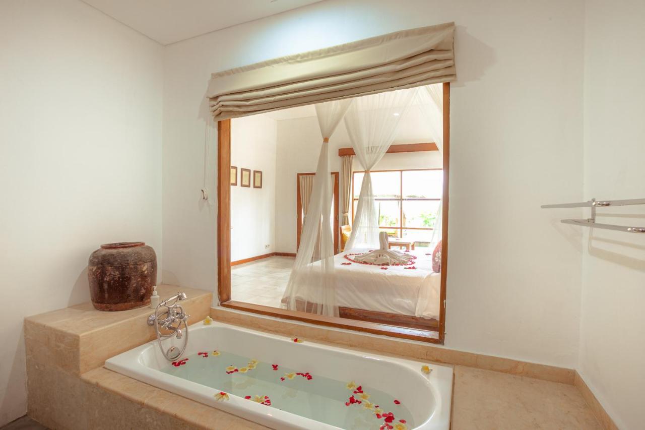 Alam Puisi Villa Ubud Exterior photo